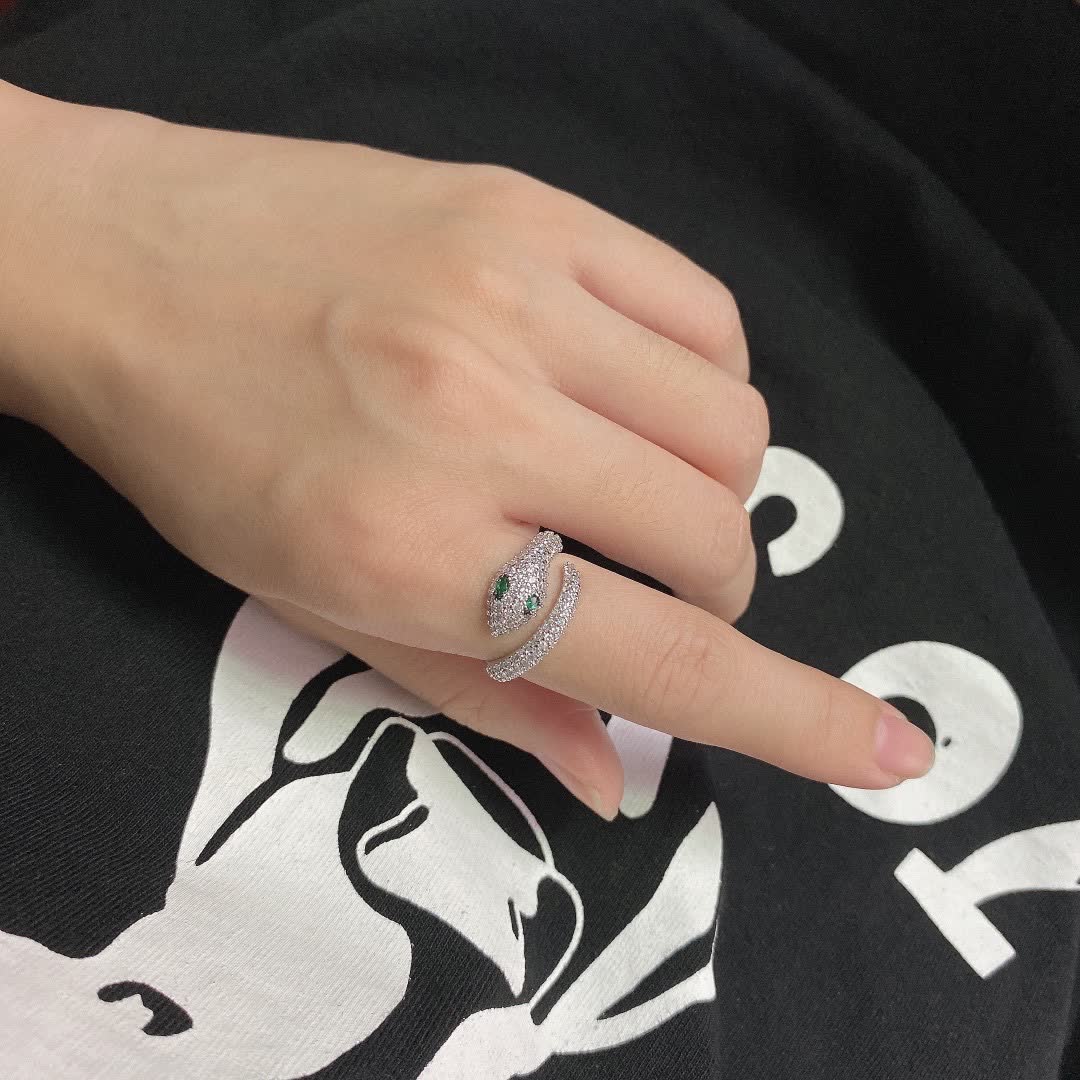 APM Monaco Emerald Ring
